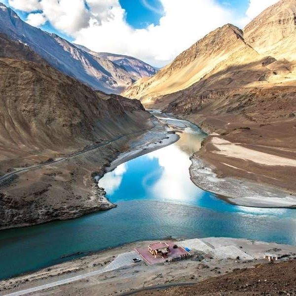 Confluence of Zanskar and Indus rivers - Leh Ladakh Tour