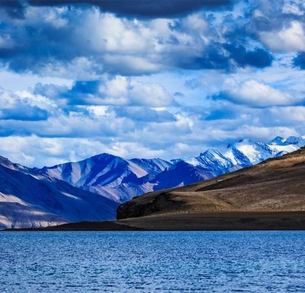 Serene Pangong Tso - Leh Ladakh Tour