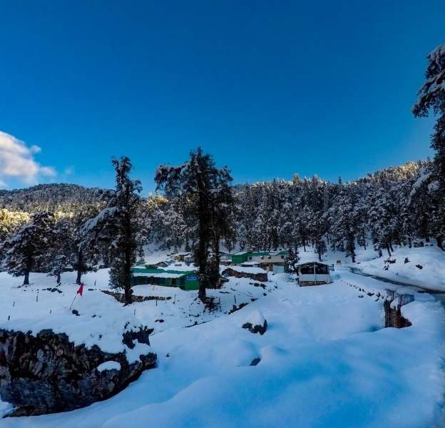 Chopta after fresh snowfall